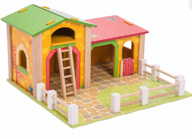 TV411 Le Toy Van Le Barnyard wooden playset 001